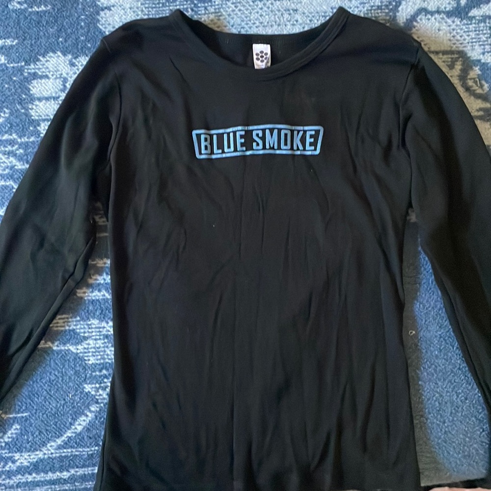 EUC Blue Smoke vintage NYC BBQ and Blues Club long sleeve T